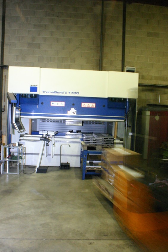 presse plieuse 5 axes  170 tonnes